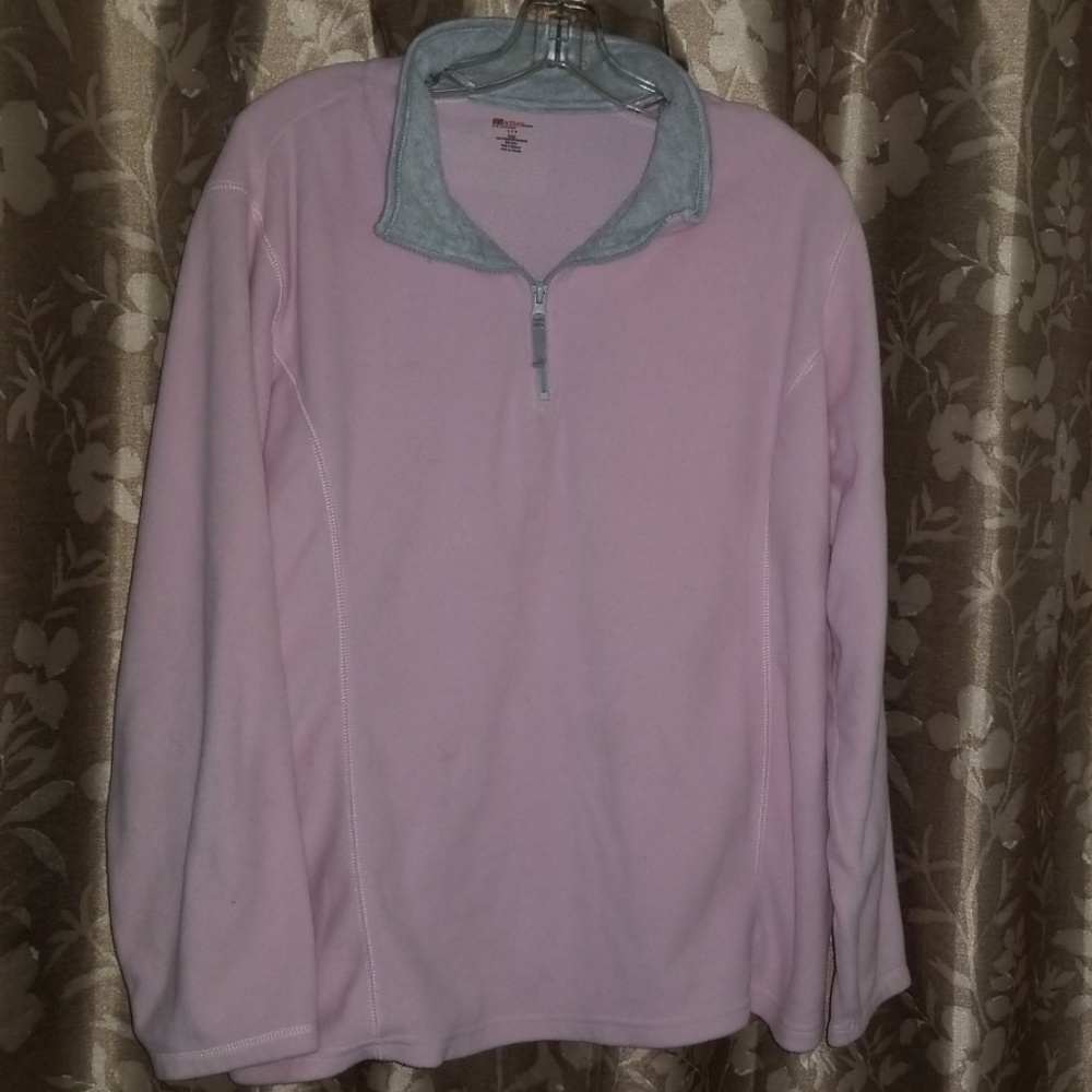 Saint John's bay active woman pink pullover